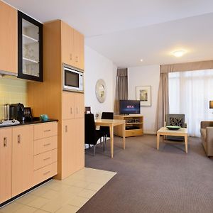 Heritage One-Bedroom King